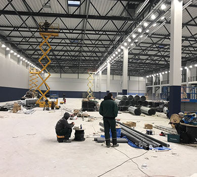 ZC Lighting leads the LED industrial lighting market and welcomes new opportunities for global market growth