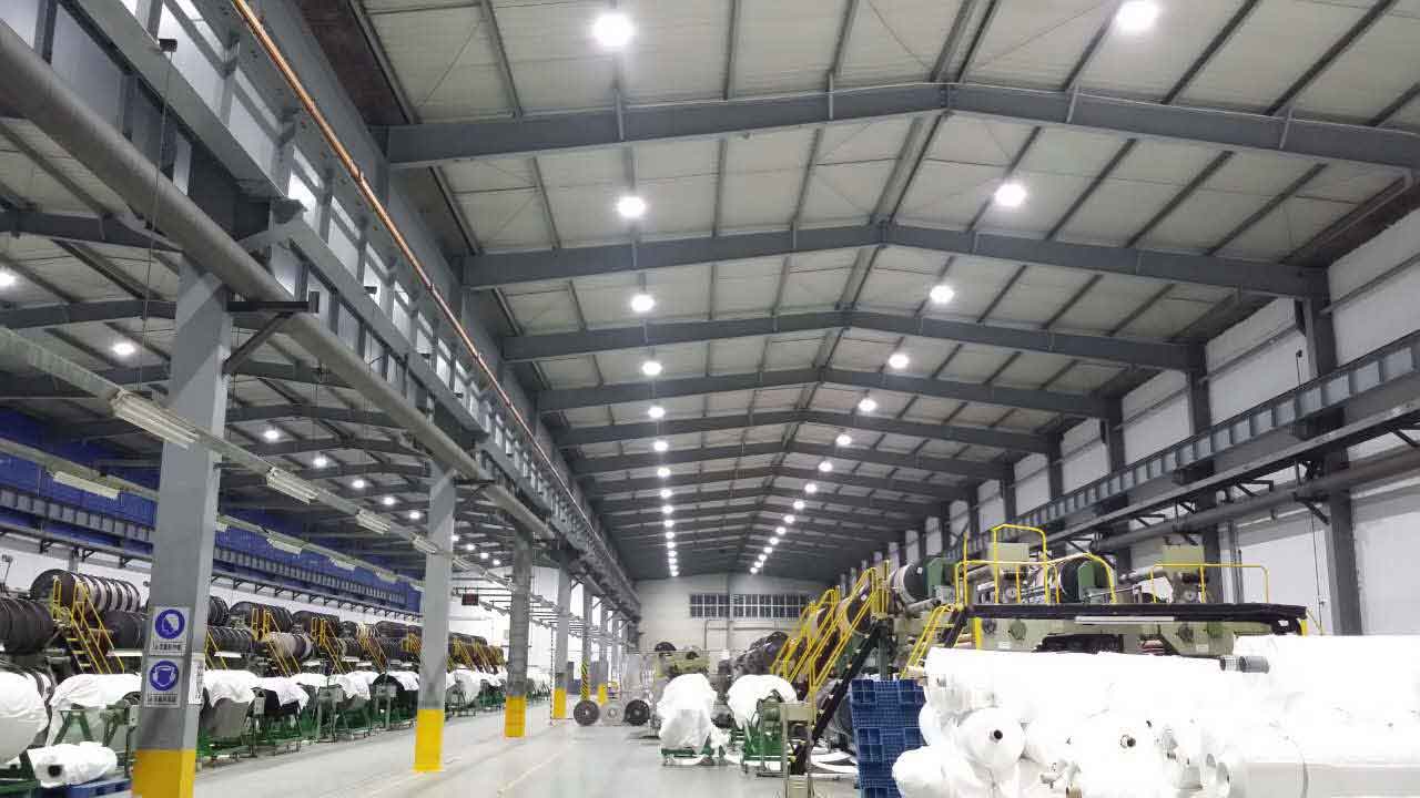 ZC Lighting launches energy-efficient LED UFO High Bay Light to accelerate global market deployment