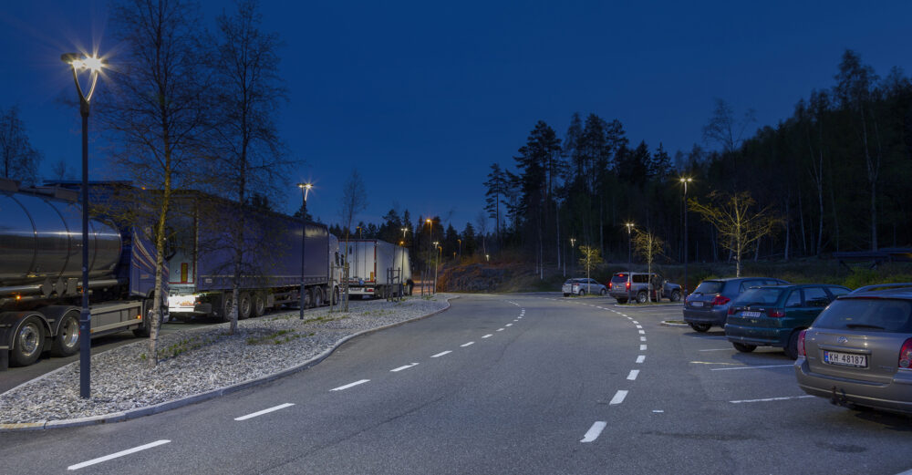 Which rural roads are suitable for street lights of different powers?