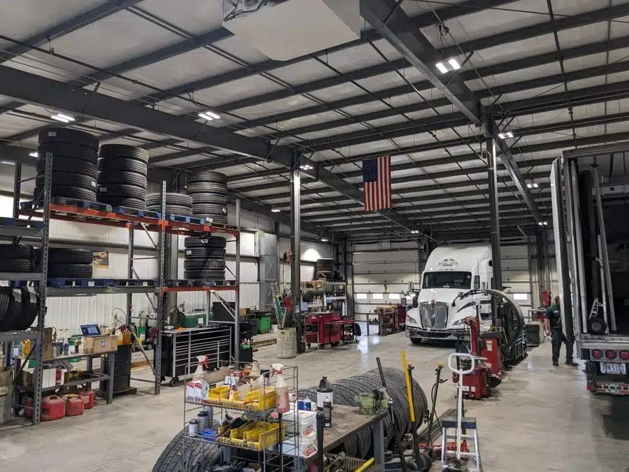 How to Choose the Right CCT for Industrial and Commercial High Bay Lighting