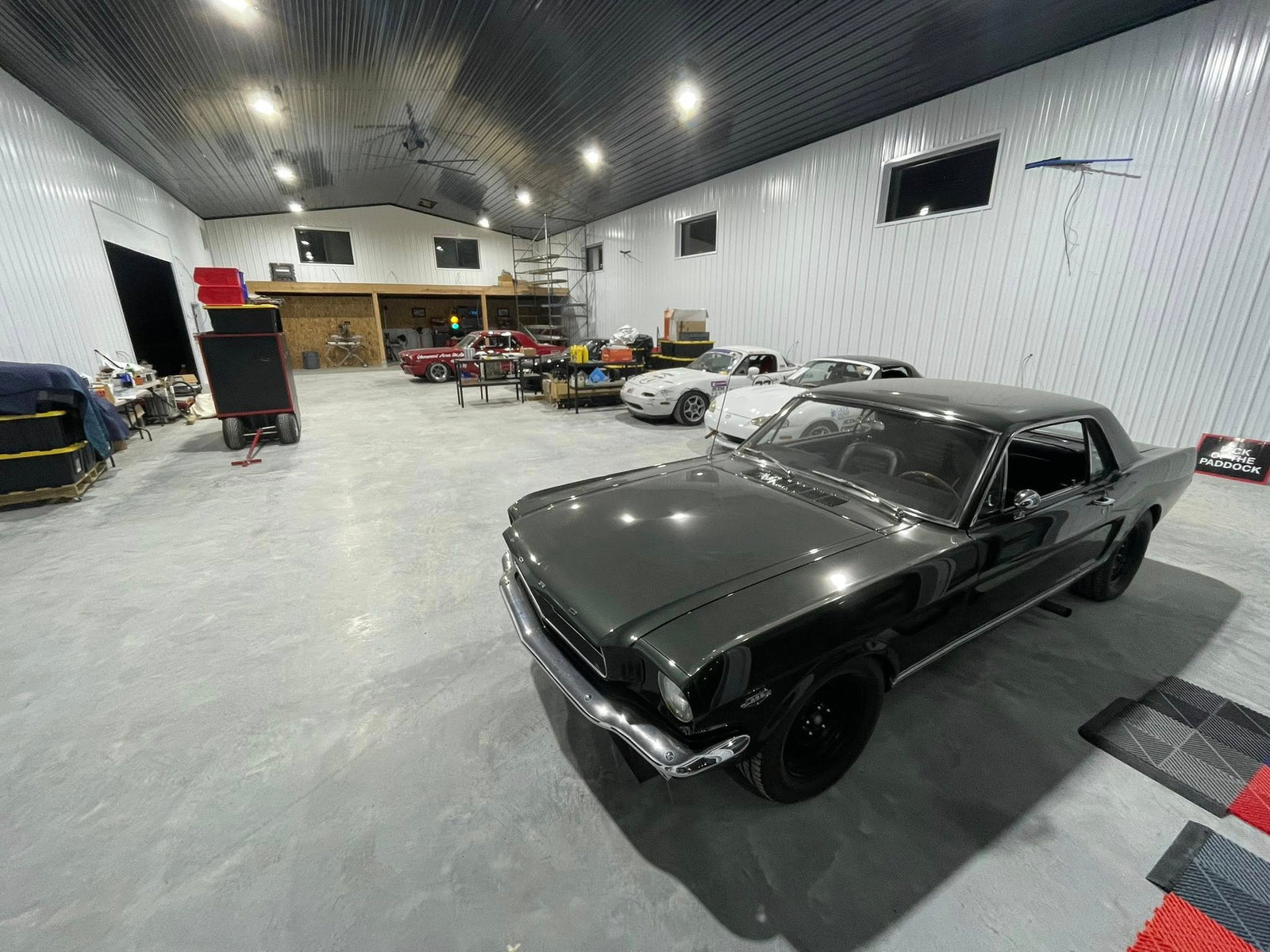 180 lm/W: The efficiency limit for UFO high bay lights