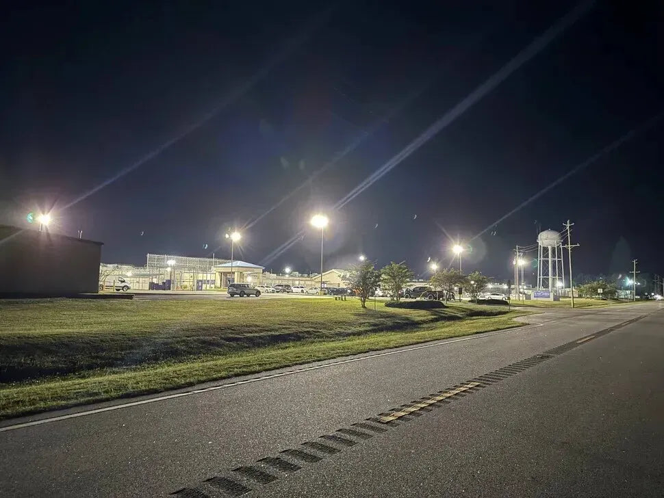 Industrial Grade LED Area Lighting Fixtures