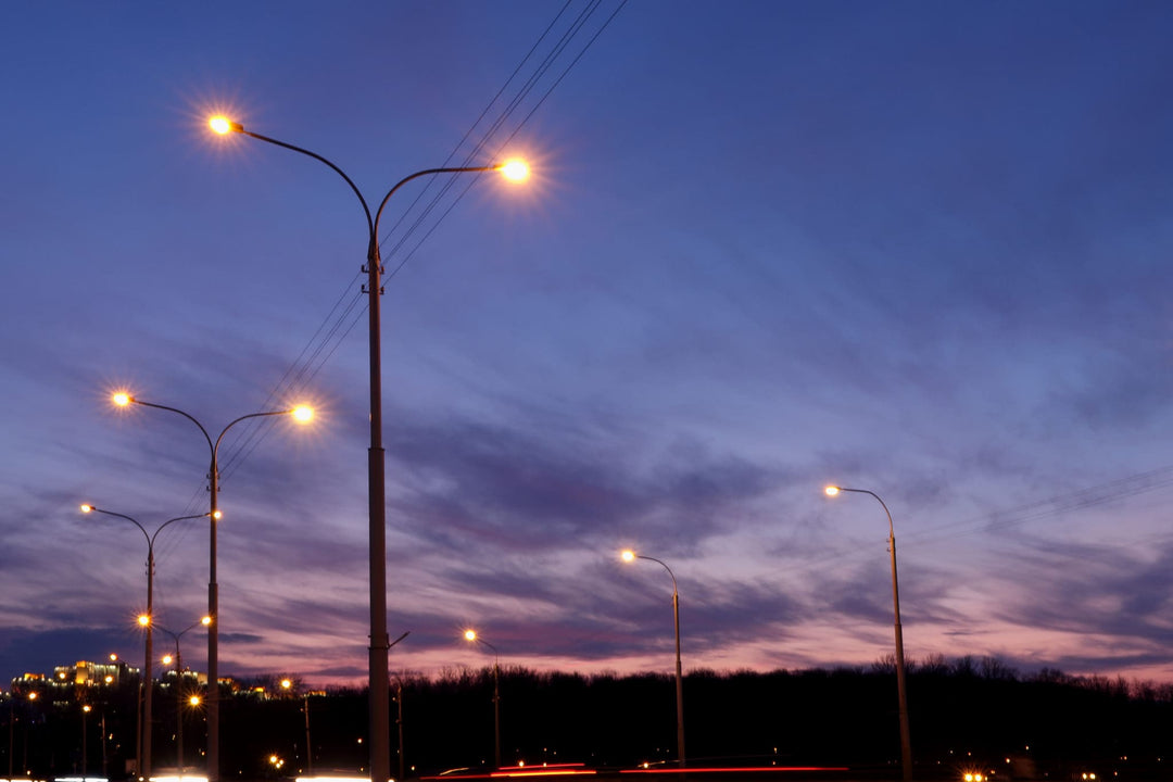 Analysis of dimming interface and communication interface technology of street light control system